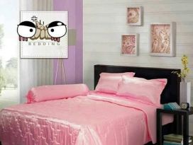 bộ chăn ga phi lụa cao cấp màu hồng phấn
